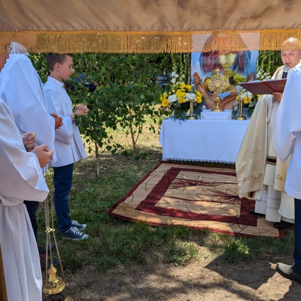 1048fa58 1687d78 afb4 c84e22fbe0ce